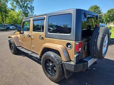 2015 Jeep Wrangler Unlimited, $15900. Photo 7
