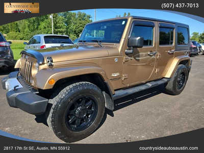 2015 Jeep Wrangler Unlimited, $15900. Photo 1