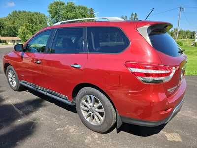 2014 Nissan Pathfinder, $7995. Photo 3