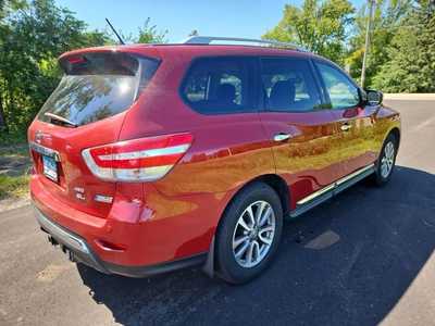 2014 Nissan Pathfinder, $7995. Photo 5