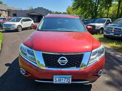 2014 Nissan Pathfinder, $7995. Photo 6