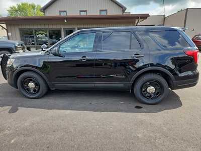 2018 Ford Explorer, $10900. Photo 8