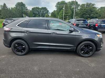 2018 Ford Edge, $7995. Photo 4