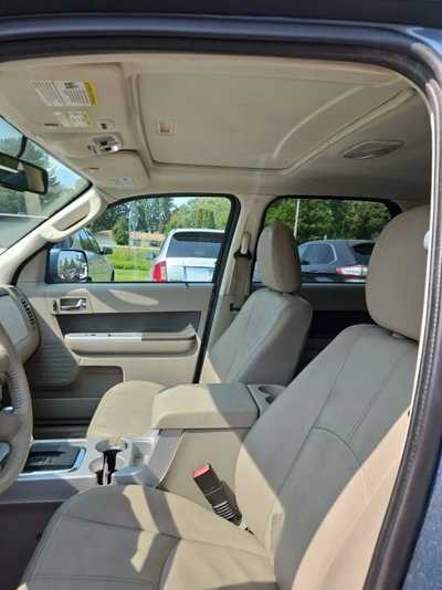 2011 Mercury Mariner, $5995. Photo 12