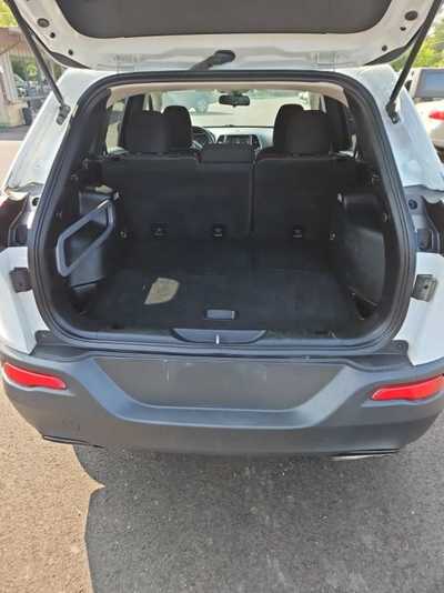 2016 Jeep Cherokee, $7995. Photo 10