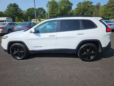 2016 Jeep Cherokee, $7995. Photo 8