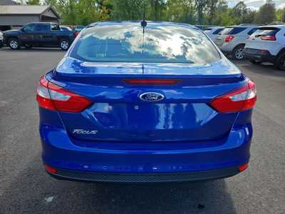2012 Ford Focus, $8995. Photo 5