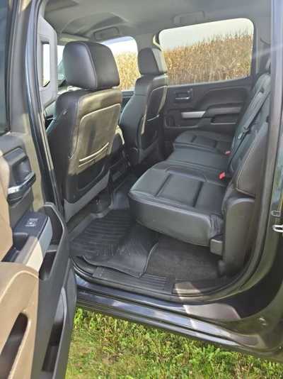 2018 Chevrolet 1500 Crew Cab, $22900. Photo 10