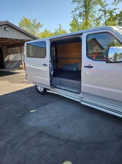 2016 Nissan NV2500 HD, $21900. Photo 12