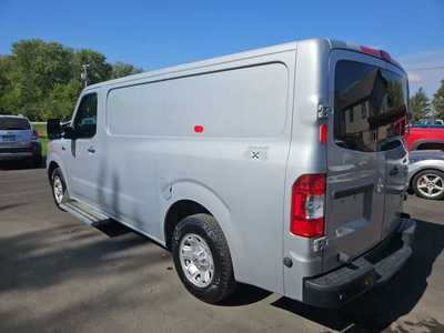 2016 Nissan NV2500 HD, $21900. Photo 7