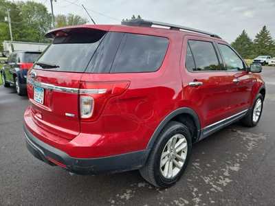 2013 Ford Explorer, $10900. Photo 5