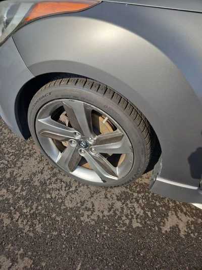 2014 Hyundai Veloster, $5495. Photo 8