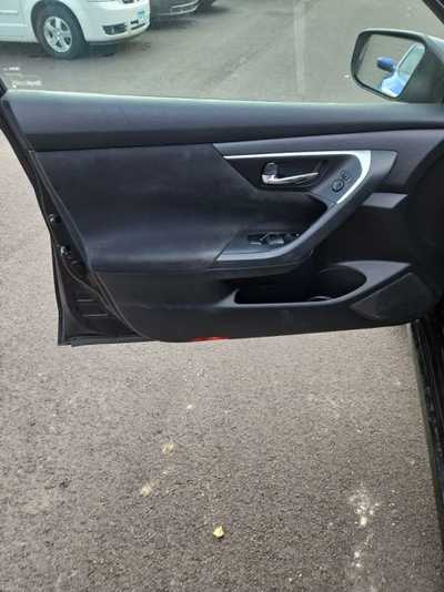 2015 Nissan Altima, $6995. Photo 10