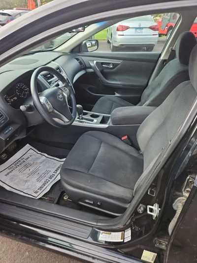 2015 Nissan Altima, $6995. Photo 11