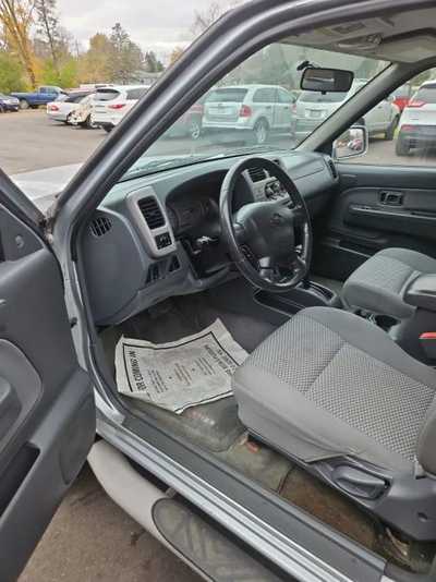 2001 Nissan Frontier, $7995. Photo 11