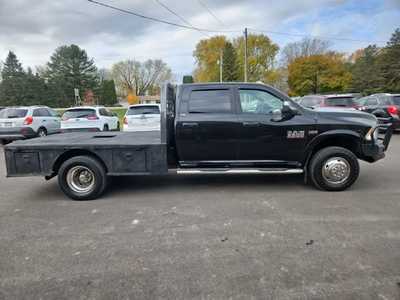 2018 RAM 3500 Crew Cab, $19900. Photo 4