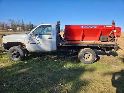 1998 Dodge 3500 Reg Cab, $3900. Photo 8