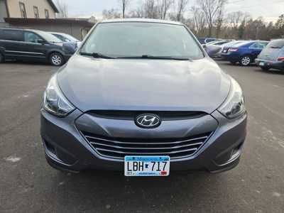 2015 Hyundai Tucson, $7995. Photo 2