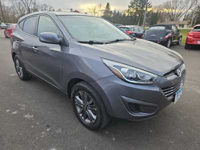 2015 Hyundai Tucson, $7995. Photo 3