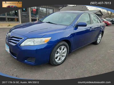 2011 Toyota Camry, $5500. Photo 1
