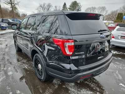 2018 Ford Explorer, $12900. Photo 6