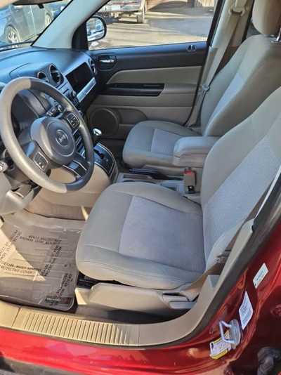 2014 Jeep Compass, $6495. Photo 11