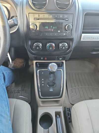 2014 Jeep Compass, $6495. Photo 12