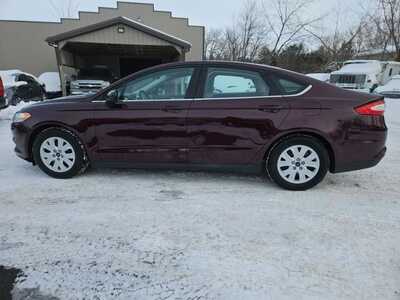 2013 Ford Fusion, $7995. Photo 8