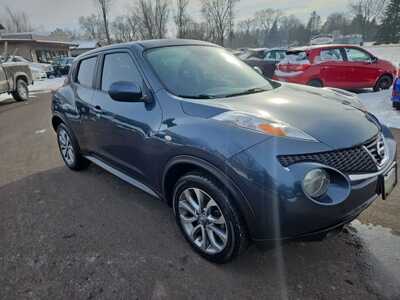 2011 Nissan Juke, $4995. Photo 3