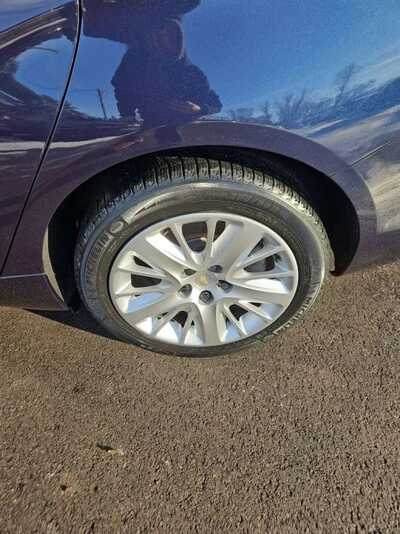 2018 Chevrolet Impala, $13900. Photo 9