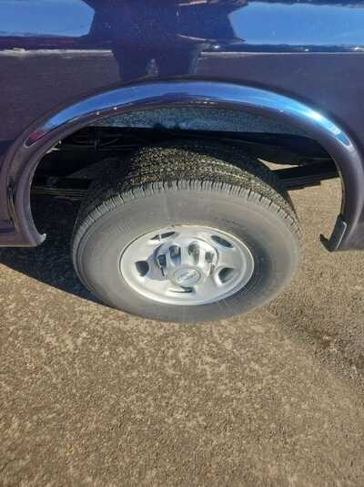 2014 Chevrolet Express 2500, $14900. Photo 9