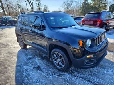 2016 Jeep Renegade, $8500. Photo 3