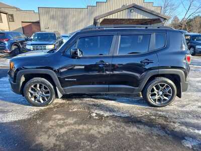 2016 Jeep Renegade, $8500. Photo 8