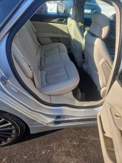 2018 Lincoln MKZ, $11900. Photo 10