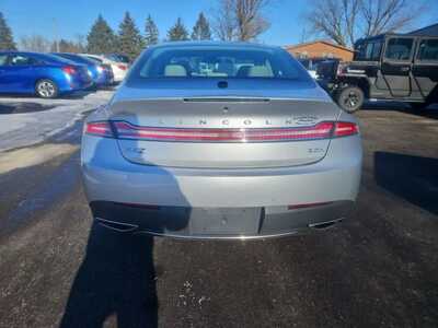 2018 Lincoln MKZ, $11900. Photo 6