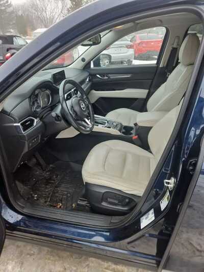 2017 Mazda CX-5, $12900. Photo 11