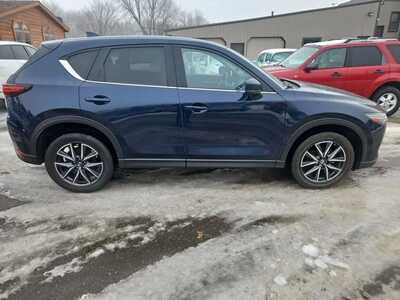 2017 Mazda CX-5, $12900. Photo 4
