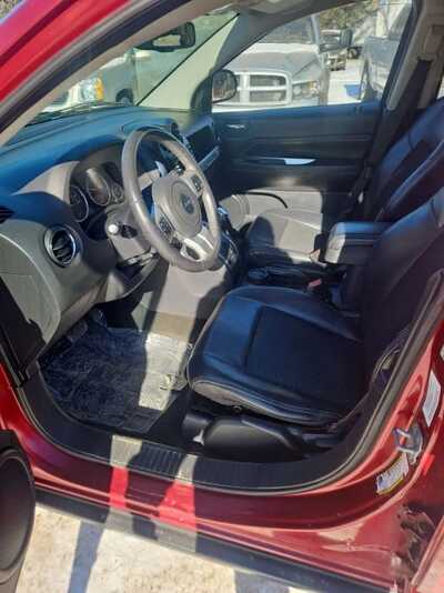 2014 Jeep Compass, $4995. Photo 11