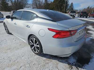 2016 Nissan Maxima, $6995. Photo 7