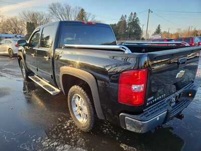 2011 Chevrolet 1500 Crew Cab, $8995. Photo 7