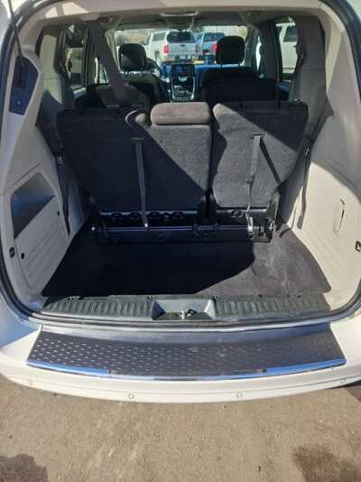 2012 Chrysler Town & Country, $5995. Photo 10