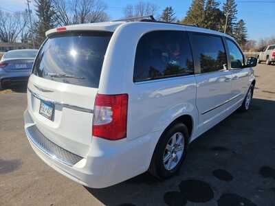 2012 Chrysler Town & Country, $5995. Photo 5