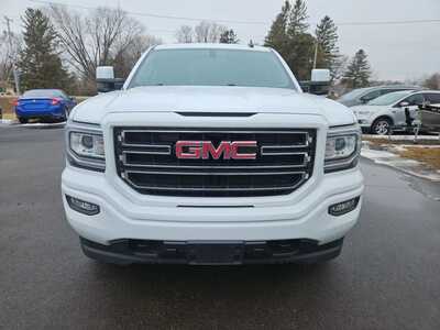2017 GMC 1500 Ext Cab, $18900. Photo 2
