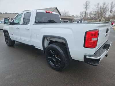 2017 GMC 1500 Ext Cab, $18900. Photo 7