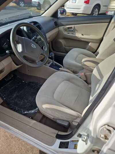 2008 Kia Spectra, $3495. Photo 8