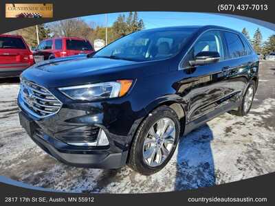2019 Ford Edge, $10900. Photo 1