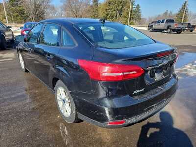 2015 Ford Focus, $4500. Photo 7