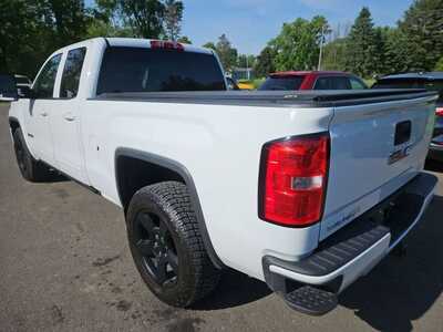 2017 GMC 1500 Ext Cab, $17900. Photo 7