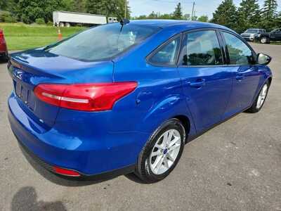 2018 Ford Focus, $6995. Photo 5