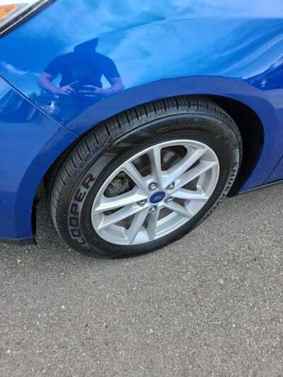2018 Ford Focus, $6995. Photo 9